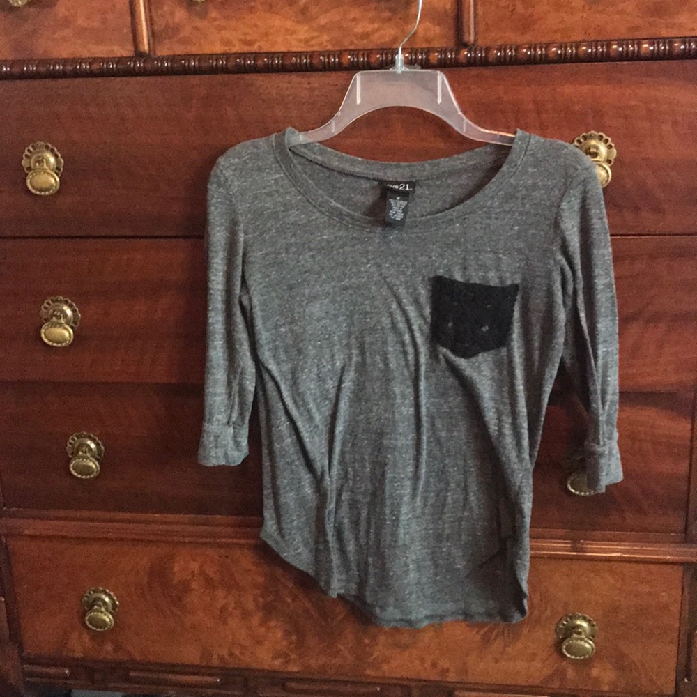 Mid Sleeve Rue21 T-shirt
